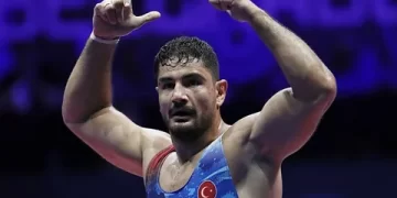 Taha Akgül, Paris 2024’te yarı finale yükseldi!