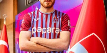 Trabzonspor, Arseniy Batagov’u kadrosuna kattı!