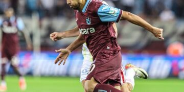 Trabzonspor, Ruzomberok’u geçip Avrupa Ligi’nde bir üst tura yükseldi!