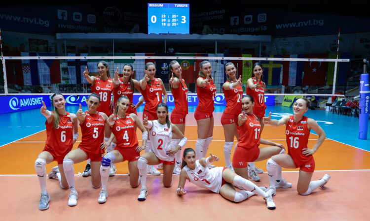u20 kadin milli voleybol takimi belcika yi rahat gecti habermeydan e1722888987661