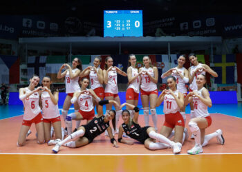 U20 Kadın Milli Voleybol Takımı, İspanya’yı rahat yendi!