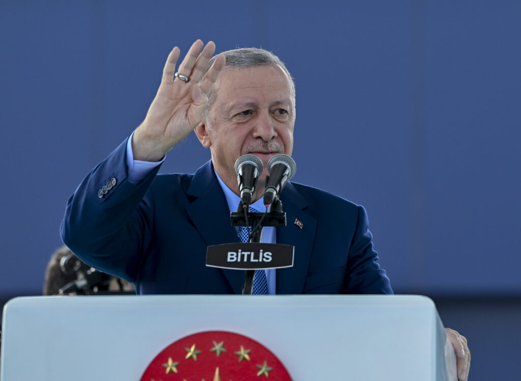 Erdoğan: Farklı illerimizde yeni kuyular açmak için çalışmalarımız sürüyor yeni kuyular acmak icin calismalarimiz suruyor habermeydan
