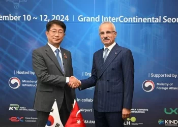 Bakan Uraloğlu: Ankara-İstanbul Süper Hızlı Tren Projesi Masada