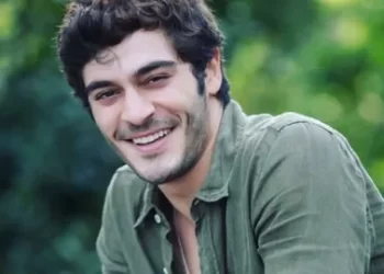 Bir Gece Masalı’nın Mahir’i Burak Deniz kimdir?