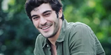 Bir Gece Masalı’nın Mahir’i Burak Deniz kimdir?