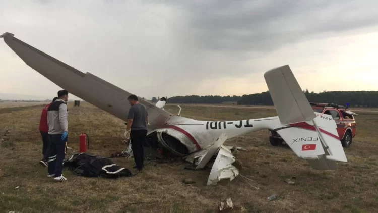 Bursa'da eğitim uçağı düştü! 2 pilot yaşamını yitirdi Bursada egitim ucagi dustu habermeydan
