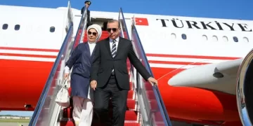 Cumhurbaşkanı Erdoğan yurda döndü