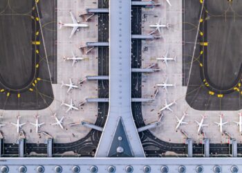 İstanbul Havalimanı günlük 1488 uçuş ile Avrupa’daki en yoğun havalimanı oldu