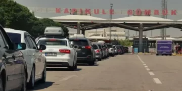 Kapıkule’de 2024’ün yolcu çıkış rekoru kırıldı