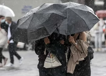 Meteoroloji’den kuvvetli sağanak ve fırtına uyarısı!