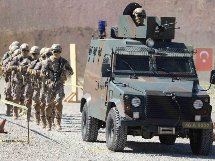 Polis Özel Harekat’tan Gerçeği Aratmayan Tatbikat Polis Ozel Harekat habermeydan