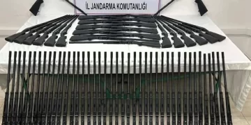 Silah Kaçakçılarına ve Ruhsatsız Silah Taşıyan Şahıslara Yönelik Operasyon