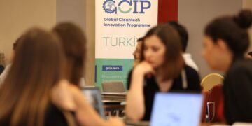 Bakanlıktan Temiz Teknoloji Alanında Faaliyet Gösteren Kadın Girişimcilere Destek