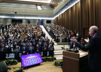 Erdoğan: Ülkemizi 23 sene öncesiyle kıyas dahi edilemeyecek seviyelere taşıdık