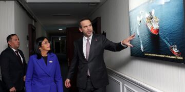 Bakan Bayraktar, Venezuela ile işbirliği olanaklarını değerlendirdi