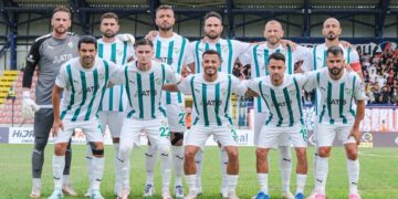 Bursaspor, olaylı maçta Düzcespor’u deplasmanda 2 golle geçti!