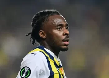 Fenerbahçe’ye, Osayi Samuel’den kötü haber!