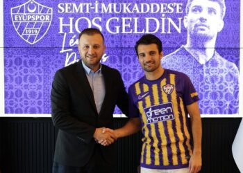 Galatasaray’dan ayrılan Leo Dubois, Eyüpspor’da!