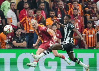 Galatasaray, PAOK’u 3 golle devirdi!