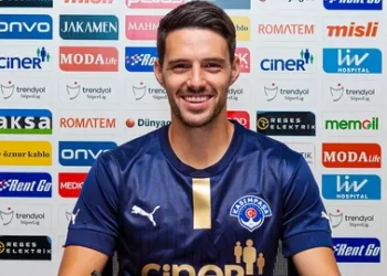 Kasımpaşa, Josip Brekalo’yu açıkladı!