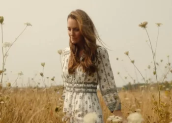 Kate Middleton kemoterapi sürecinin bitişini duyurdu Kate Middleton kemoterapi sürecinin bitişini duyurdu