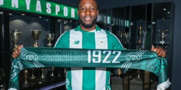 Konyaspor, Riechedly Bazoer’i transfer etti!