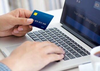 İnternetten kredi kartıyla alışverişte ortaya çıkan yeni tehlike