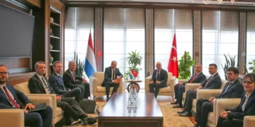 Bakan Şimşek, Lüksemburg Maliye Bakanı Roth ile bir araya geldi