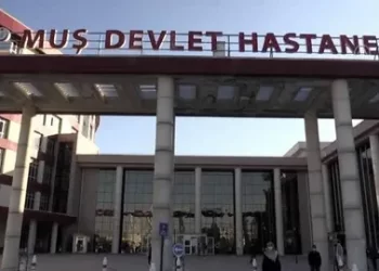 Muş’ta su sıvatına düşen 2 yaşındaki çocuk boğulma tehlikesi geçirdi!