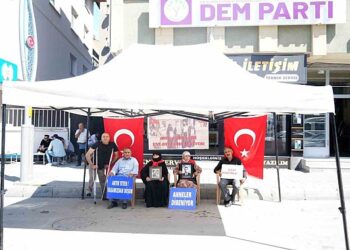 Muşlu annelerin evlat nöbeti kararlılıkla sürüyor!