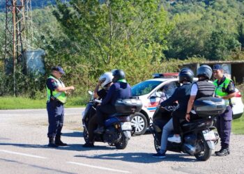 Sinop’ta, motosiklet ve motorlu bisiklet sürücüleri bilgilendirildi!