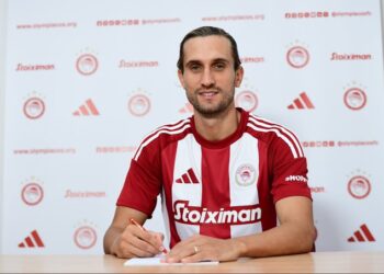 Yusuf Yazıcı, Olimpiakos ile sözleşme imzaladı!