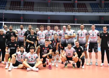 Ziraat Bankkart, TSYD İzmir turnuvasında birinci oldu!