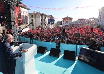 Cumhurbaşkanı Erdoğan: 11 ilimizi dünyanın en büyük şantiye sahasına dönüştürdük