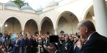 Cumhurbaşkanı Erdoğan: Arnavutluk’un yanında yer almaya devam edeceğiz