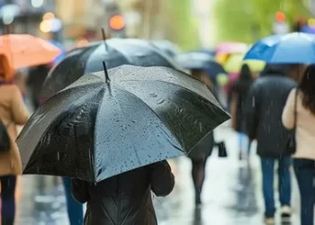 Meteoroloji’den sağanak ve fırtına uyarısı! Bugün hava nasıl olacak?