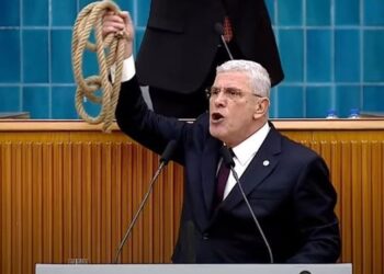 Bahçeli’nin Öcalan çağrısına Dervişoğlu’ndan urganlı tepki!