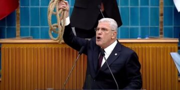 Bahçeli’nin Öcalan çağrısına Dervişoğlu’ndan urganlı tepki!