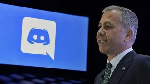Bakan Yerlikaya: Discord ve Telegram’dan uygunsuz paylaşım yapan iki çocuk 'muhafaza altına' alındı Discord ve Telegram habermeydan