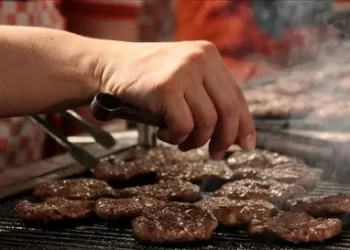 Bakanlık: ‘Köfteci Yusuf’ ürünlerinde domuz eti tespit edildi