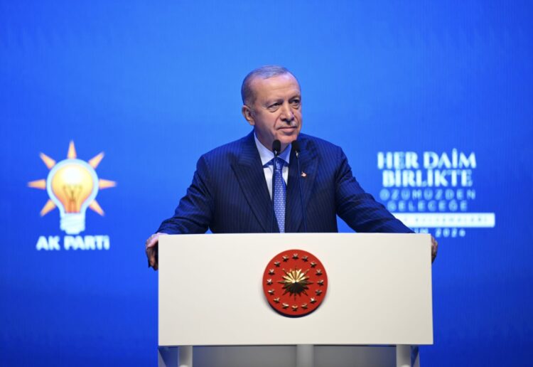 Erdoğan: Vatandaşlarımız sorunların çözümü olarak ilk sırada partimizi görüyor Vatandaslarimiz sorunlarin cozumu olarak ilk sirada partimizi goruyor habermeydan
