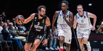 Anadolu Efes, Bologna’yı deplasmanda devirdi!
