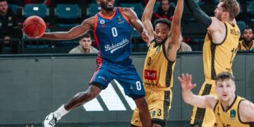 Bahçeşehir Koleji, evinde Trefl Sopot’u rahat geçti!