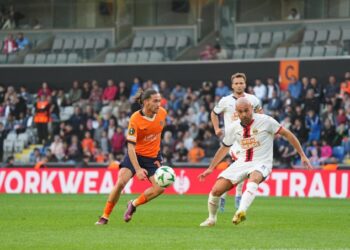 Başakşehir 1-2 Rapid Wien