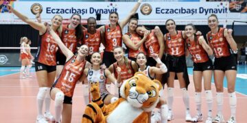 Eczacıbaşı Dynavit, Aras Kargo’yu rahat geçti!