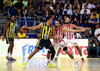 Fenerbahçe Beko, Euroleague'e Olympiakos galibiyetiyle başladı! Fenerbahçe Beko, Euroleague’e Olympiakos galibiyetiyle başladı!