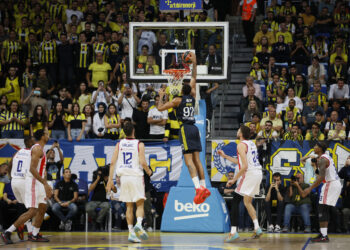 Fenerbahçe Beko, evinde Kızılyıldız’a farklı kaybetti!