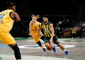 Fenerbahçe Beko, Maccabi Tel Aviv’i son topta devirdi!