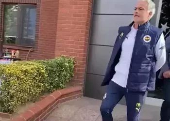 Fenerbahçe’de, Jose Mourinho idmanda sakatlandı!