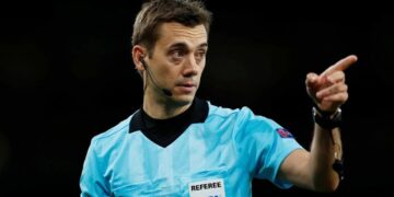 Fenerbahçe-Manchester United maçının hakemi açıklandı!